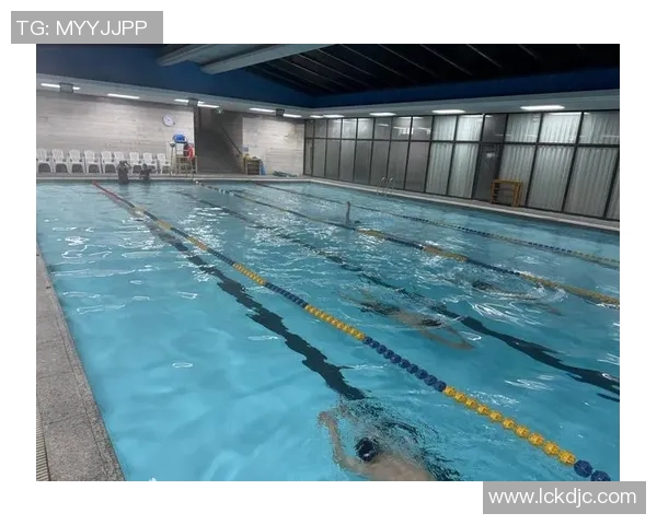 游泳技巧与健身相结合的科学方法探索与实践